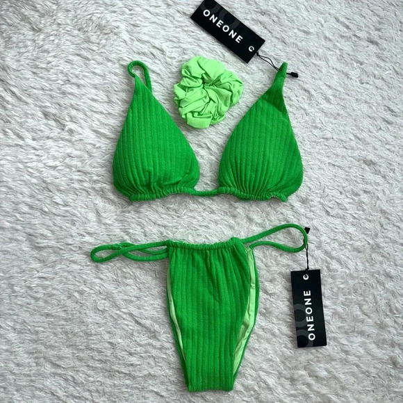 NWT OneOne Swimwear Bikini Set Green Shamrock Gigi Chiara String Triangle NEW - Picture 1 of 7
